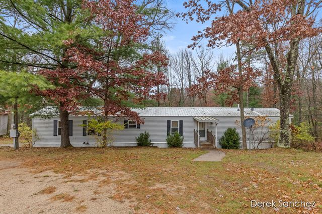 1872 E Shane Drive, Bitely, MI 49309