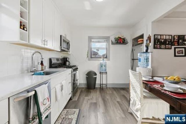 7 Laird Place, Cliffside Park, NJ 07010