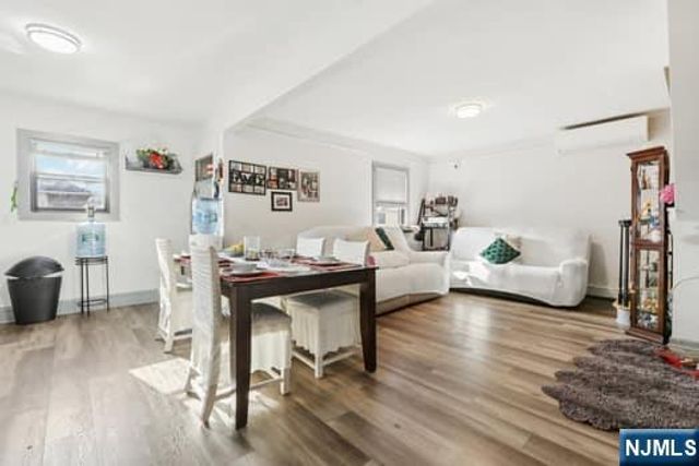 7 Laird Place, Cliffside Park, NJ 07010