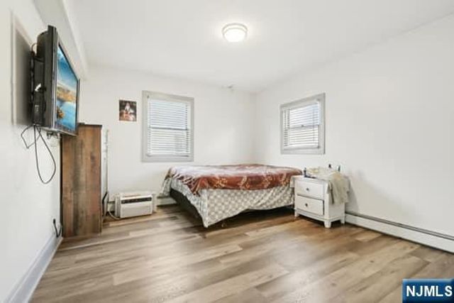 7 Laird Place, Cliffside Park, NJ 07010