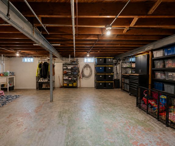 470 MARGUERITE Street, Elgin, IL 60123