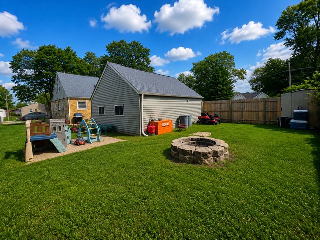 470 MARGUERITE Street, Elgin, IL 60123