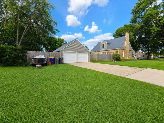 470 MARGUERITE Street, Elgin, IL 60123