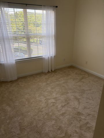 6952 Highway 70 S Apt 107, Nashville, TN 37221