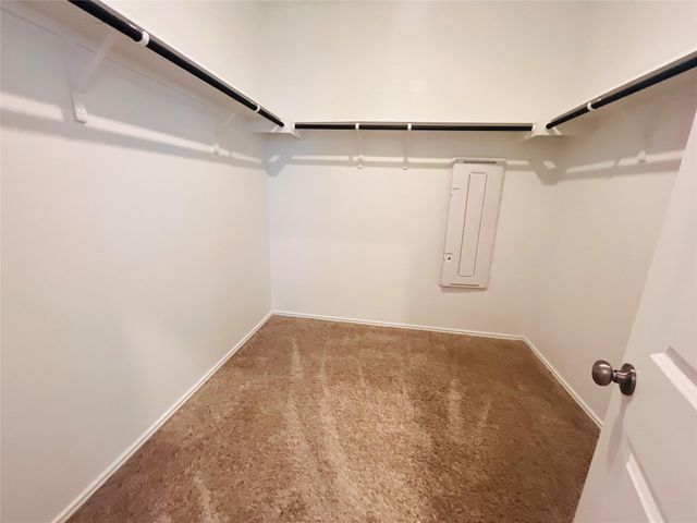 325 Geode GLN, San Marcos, TX 78656