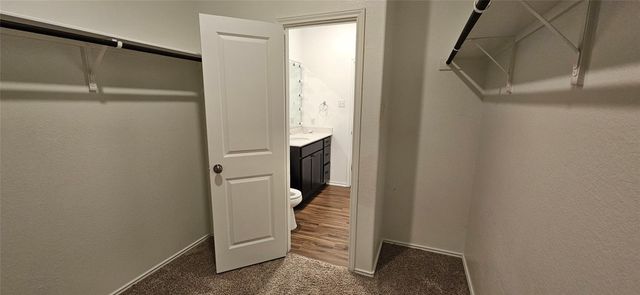 325 Geode GLN, San Marcos, TX 78656