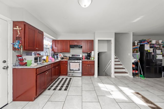 298 Merrill Avenue, Calumet City, IL 60409