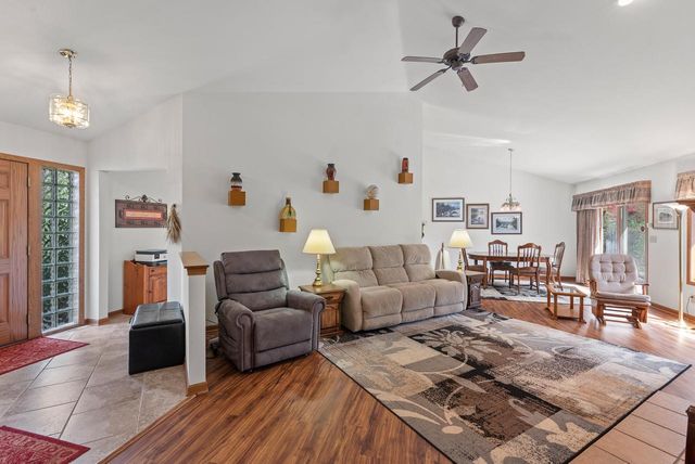 W241N7522 N Woodsview DRIVE, Sussex, WI 53089