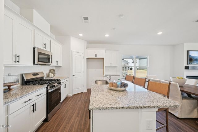 241 S Harvest Rdg Way, Clayton, NC 27520