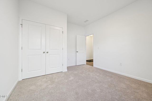241 S Harvest Rdg Way, Clayton, NC 27520