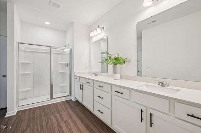 241 S Harvest Rdg Way, Clayton, NC 27520