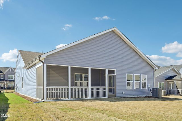 241 S Harvest Rdg Way, Clayton, NC 27520