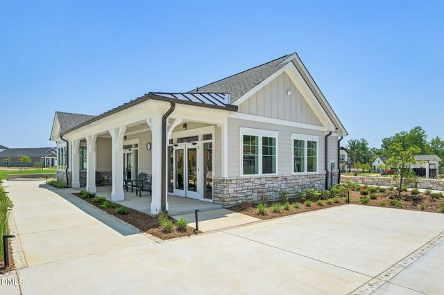 241 S Harvest Rdg Way, Clayton, NC 27520
