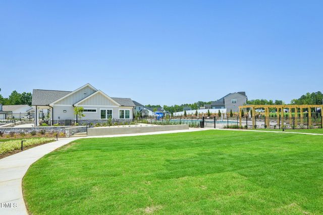 241 S Harvest Rdg Way, Clayton, NC 27520
