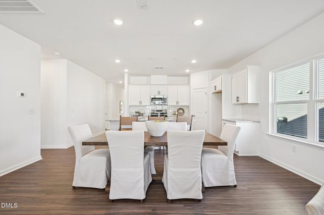 241 S Harvest Rdg Way, Clayton, NC 27520