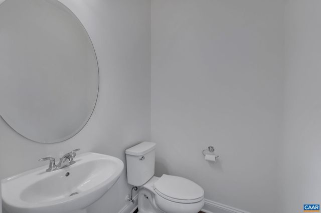 134 PARK RIDGE DR, Crozet, VA 22932