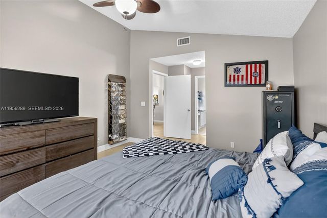 1145 NW 111th Ave, Plantation, FL 33322