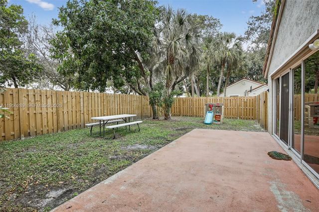 1145 NW 111th Ave, Plantation, FL 33322