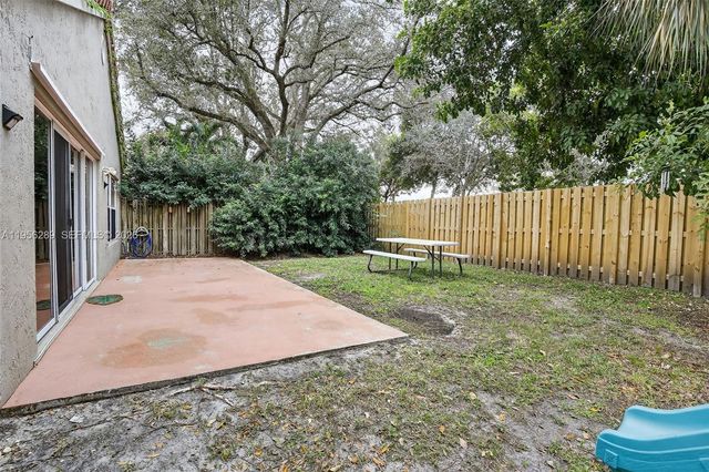 1145 NW 111th Ave, Plantation, FL 33322