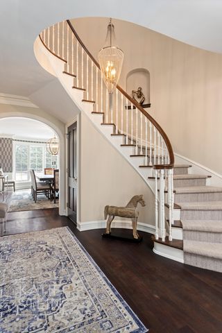 904 Plymouth Avenue SE, Grand Rapids, MI 49506