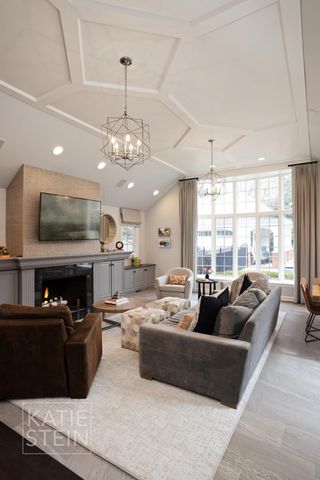 904 Plymouth Avenue SE, Grand Rapids, MI 49506