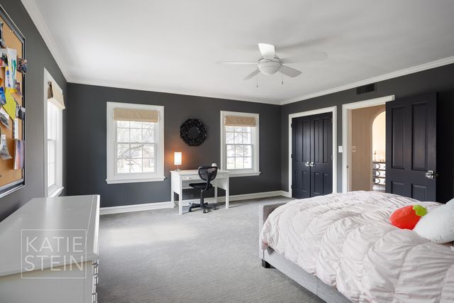 904 Plymouth Avenue SE, Grand Rapids, MI 49506