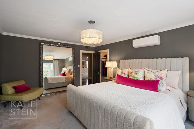 904 Plymouth Avenue SE, Grand Rapids, MI 49506