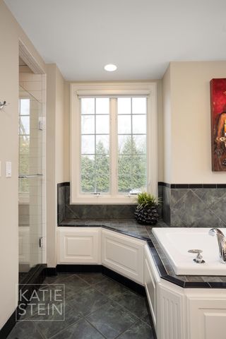 904 Plymouth Avenue SE, Grand Rapids, MI 49506