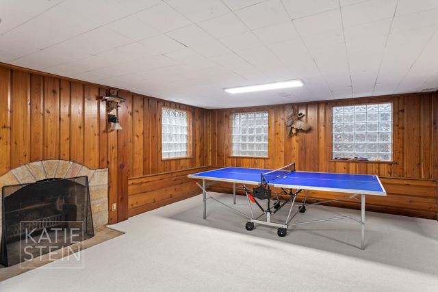 904 Plymouth Avenue SE, Grand Rapids, MI 49506