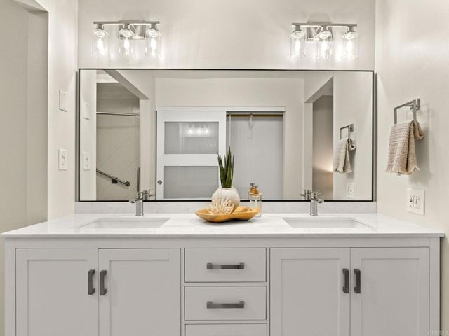 1817 Castle, Escondido, CA 92029