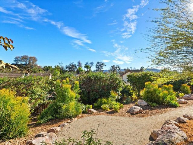 1817 Castle, Escondido, CA 92029