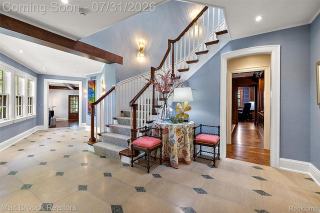 590 Haverhill Road, Bloomfield Hills, MI 48304