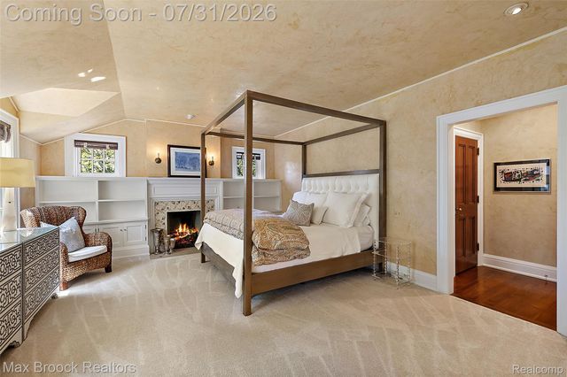 590 Haverhill Road, Bloomfield Hills, MI 48304