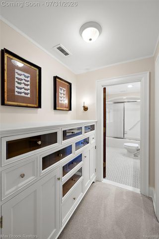 590 Haverhill Road, Bloomfield Hills, MI 48304