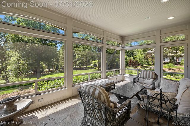 590 Haverhill Road, Bloomfield Hills, MI 48304