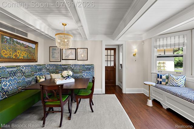 590 Haverhill Road, Bloomfield Hills, MI 48304