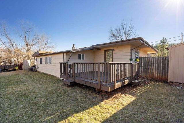 2004 RED DALE DR, Rapid City, SD 57702