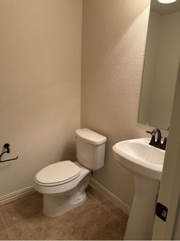 6828 Pascal Way, Fort Worth, TX 76137