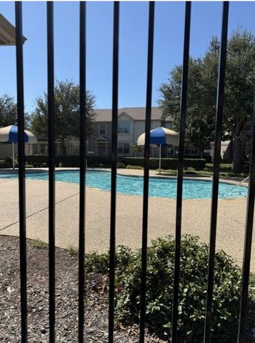 6828 Pascal Way, Fort Worth, TX 76137