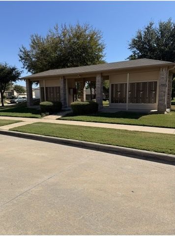 6828 Pascal Way, Fort Worth, TX 76137