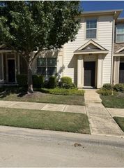 6828 Pascal Way, Fort Worth, TX 76137