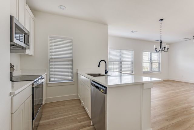 1224 Elva Warren Street, Fort Worth, TX 76115