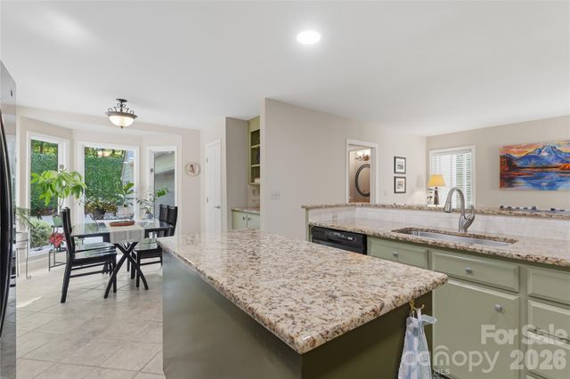 2402 Beaucatcher Lane, Charlotte, NC 28270