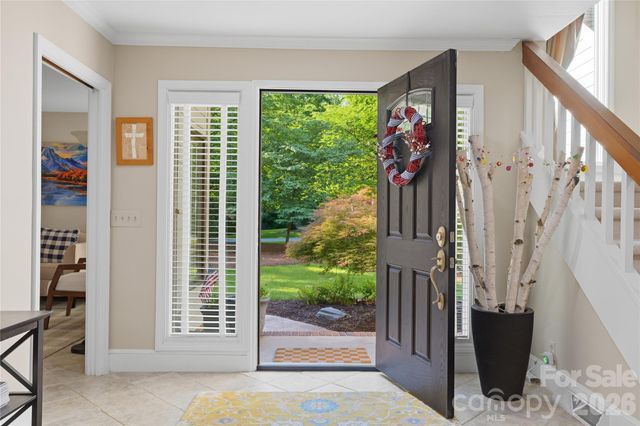 2402 Beaucatcher Lane, Charlotte, NC 28270