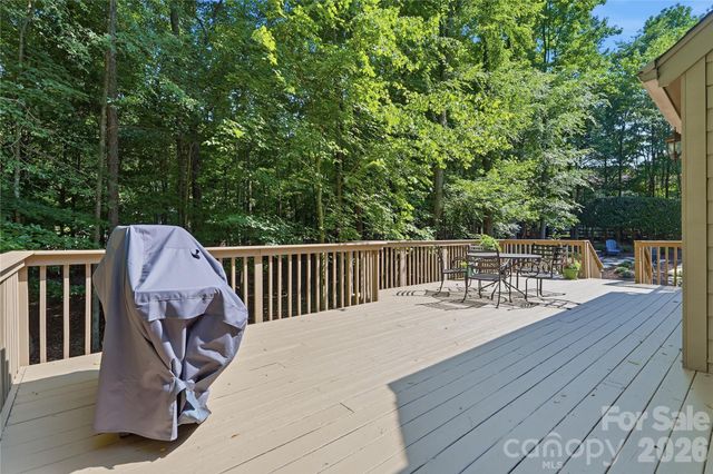 2402 Beaucatcher Lane, Charlotte, NC 28270