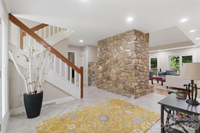 2402 Beaucatcher Lane, Charlotte, NC 28270
