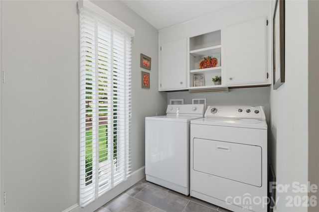 2402 Beaucatcher Lane, Charlotte, NC 28270