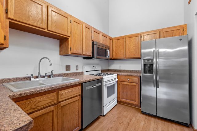 12781 84th Avenue N, Maple Grove, MN 55369