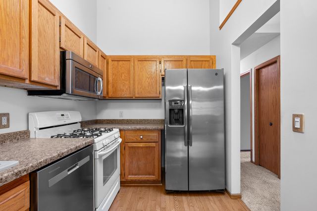 12781 84th Avenue N, Maple Grove, MN 55369