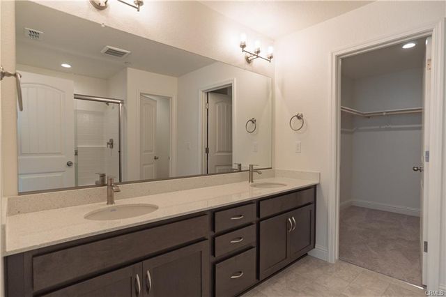 236 Montage Dr, Merced, CA 95348